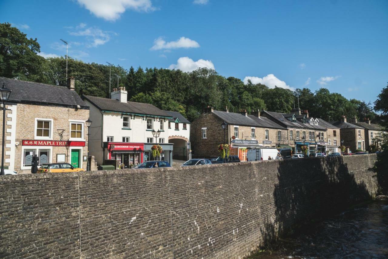 Town Street Apartment Marple